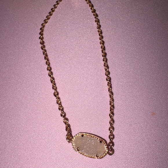 Kendra Scott Gold Chain Bracelet with Oval Pendant - Picture 1 of 1